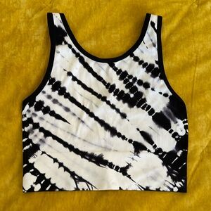 Cropped tie-dye workout top